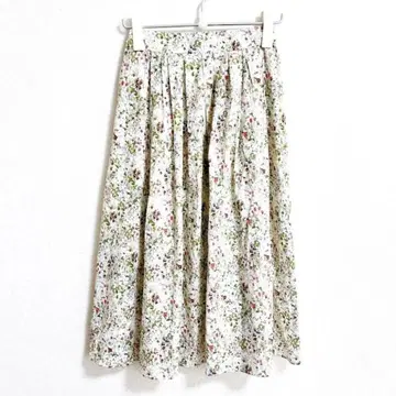 [쓰리쿼터] 리버티 꽃무늬 화이트 타나론 플레어 스커트