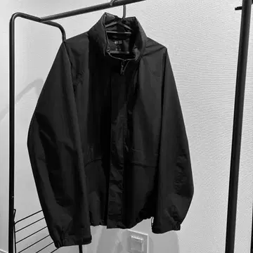 유니클로 유니클로 윈드프루프 스탠드 블루종 XL 블랙