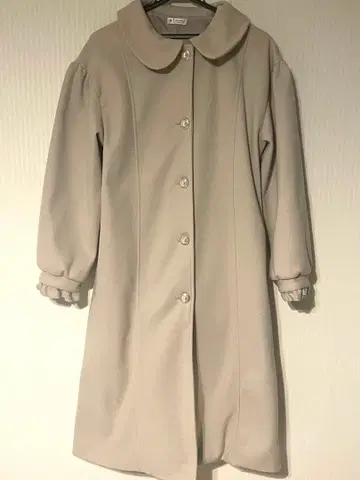 미사용 새상품 엑시즈팜 베이지 코트