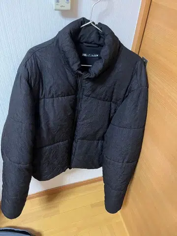 [레어 디자인] ZARA 자라 자카드 퍼프 자켓 블랙 L