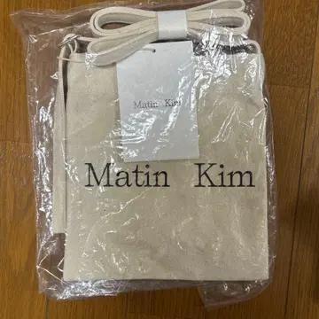 Matin Kim 캔버스 숄더백