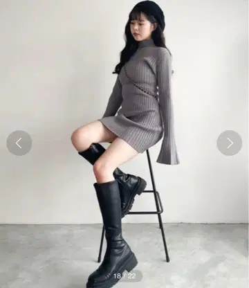 [ Heather ] 소매 플레어 핏 니트 원피스