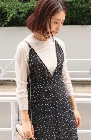 이에나 하이 게이지 크루넥 풀오버 내추럴