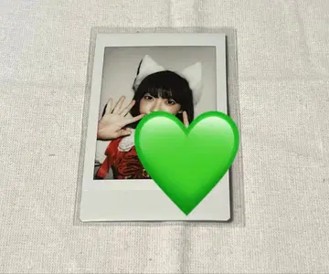 CUTIE STREET 이타쿠라 카나 폴라로이드