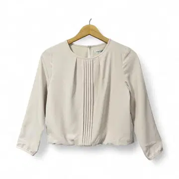 INDIVI 플리츠 긴팔 블라우스 36 베이지