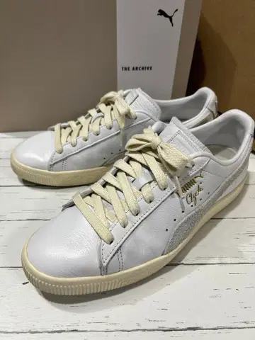 PUMA ClydeBase white-frosted ivory26.0cm