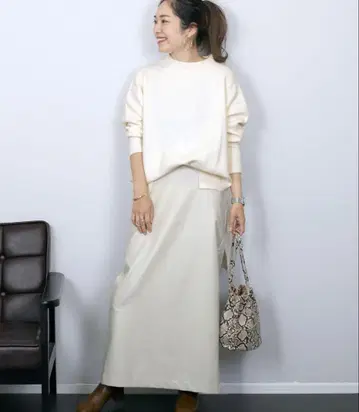 새상품 AlettaVita 스탠드넥 사이드슬릿 튜닉 풀오버