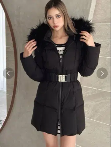 [ 새상품급 ] GYDA GYGY 벨트 롱 다운 코트 블랙 F 사이즈