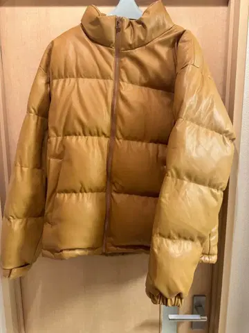 지유 히트 패디드 인조 가죽 블루종