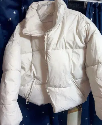 amr. 볼륨 다운 자켓