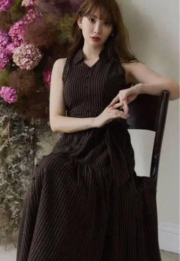 [ 새상품 ] striped sleeveless long dress