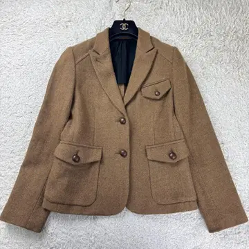 해리스 트위드 x 마가렛호웰 구형 택 테일러드 자켓 호두 버튼
