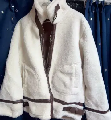 amr. 플라이트 자켓