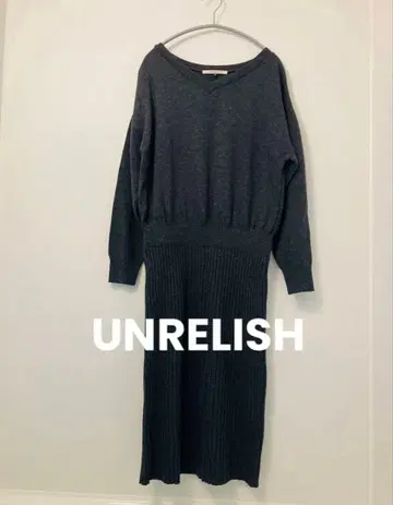 UNRELISH 언리쉬 다크 그레이 V넥 니트 원피스