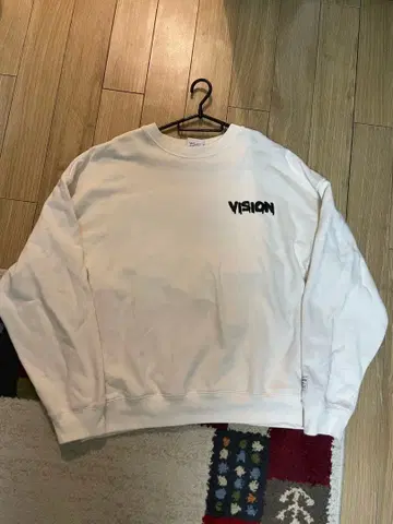 VISION 화이트 크루넥 트레이닝복