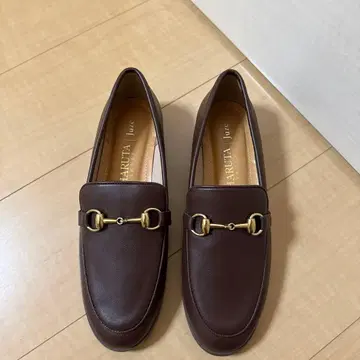 [ 미사용 새상품 ] vis 로퍼 24.5cm