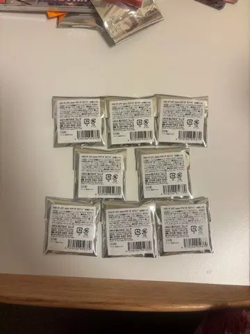 KISSOFLIFE 키오프 팝업 POPUP 캔뱃지 세트