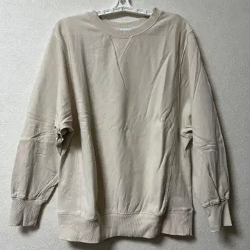 그린 레이블 릴랙싱 맨투맨 풀오버 베이지