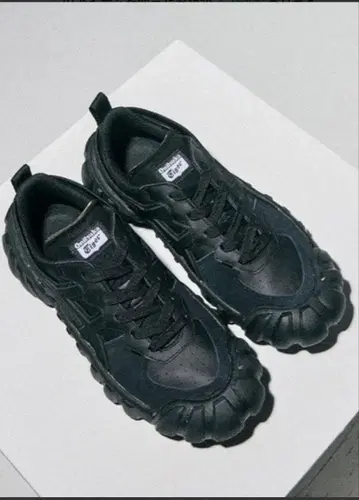 오니츠카타이거 덴티그레 엘르 24.5cm 블랙