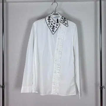 VIVETTA 비베타 블라우스 옷깃 컬러 비대칭