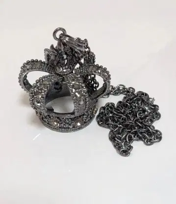 수요일의 앨리스 왕관 목걸이 대 정품