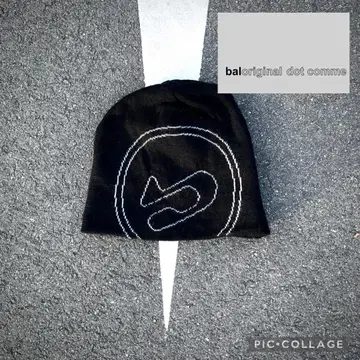 BAL 빅 로고 소프트 비니 햇