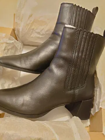 ZARAWOMAN 자라 우먼 사이드 고어 부츠 가죽 부츠 힐 부츠