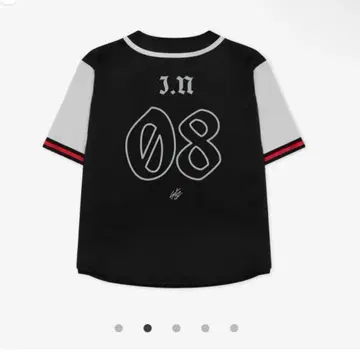 유니폼 I.N / Stray Kids dominATE