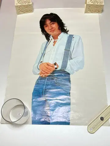 사와다 켄지 불꽃 초상 포스터