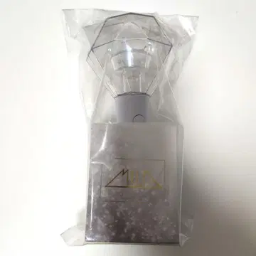 새상품급 밀크 크리스탈 스틱2 M!LK 응원봉