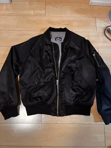 안티클래스 블랙 MA-1 플라이트 자켓