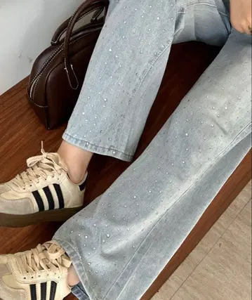 LADY LIKE 큐빅 하이웨스트 데님 팬츠