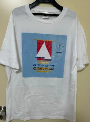 세일링 보트 그래픽 T셔츠