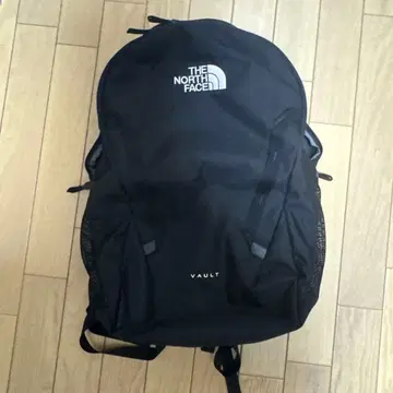 THE NORTH FACE VAULT 블랙 백팩