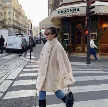 nugu CANIE 하이넥 페이크 알파카 미들 코트