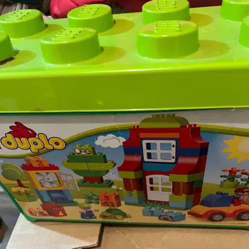 듀플로 블록 세트 하자품 부품이 없을 수도 있어서 싸게 팔아요!