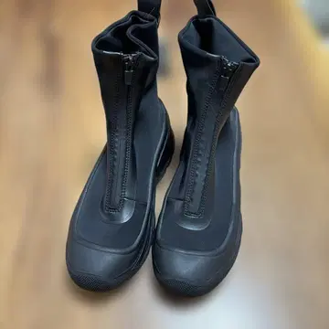 ZARA 지퍼 숏부츠 블랙