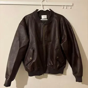 블렘 다크 브라운 가죽 자켓