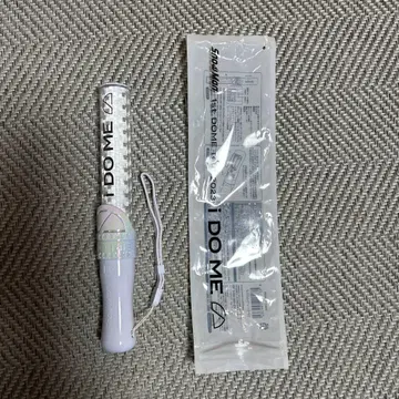I DO ME 응원봉 스트랩 포함