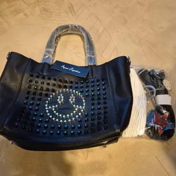 새상품 앙코키네 스마일리 페이스 숄더백