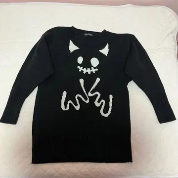 PEACE NOW 피스나우 에비짱 니트 스웨터