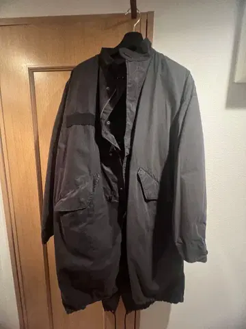 coen 블랙 모즈 코트 나일론제