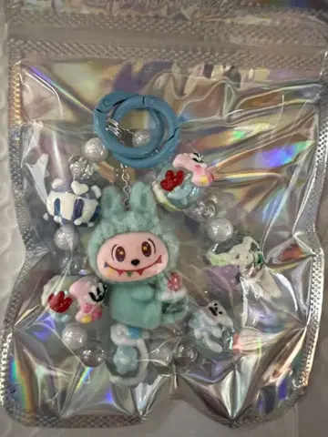 아크릴 키링 스카이블루 캐릭터 포함