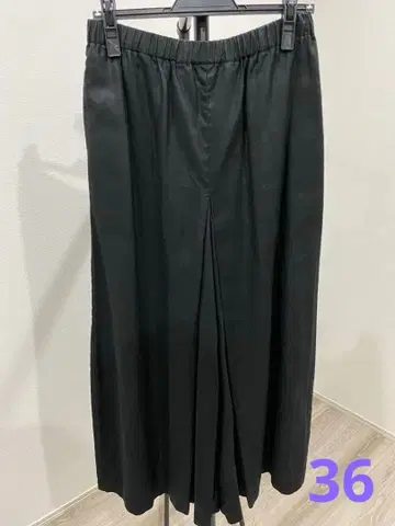 저널 스탠다드 린넨 턱 큐롯 블랙 36