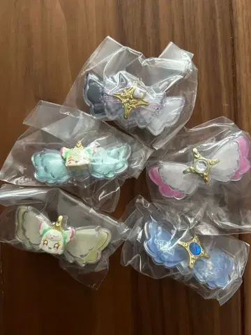 키랄룬 리본 프릴룬 즈큔 키스 윙크 아이돌 프리큐어 가챠