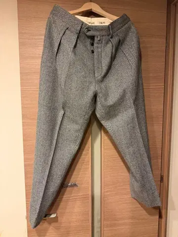 NEAT 헤링본 트라우저 그레이 48