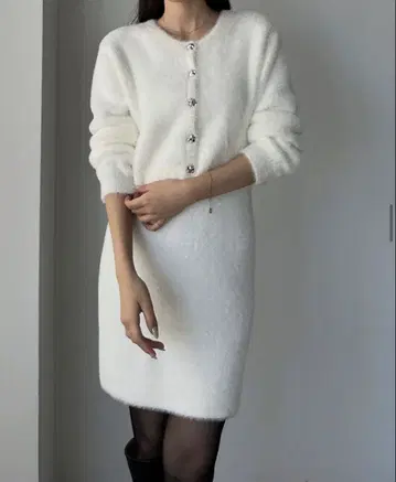 Louere 타이트 스커트 화이트 Louere 새상품