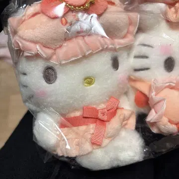 산리오 나카요시 파자마 마스코트 헬로키티