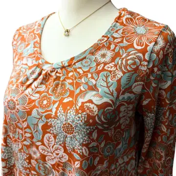 스포티 거의 미사용 7부 소매 티셔츠