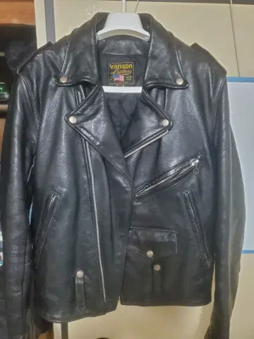 vanson 가죽 라이더 자켓 사이즈 38